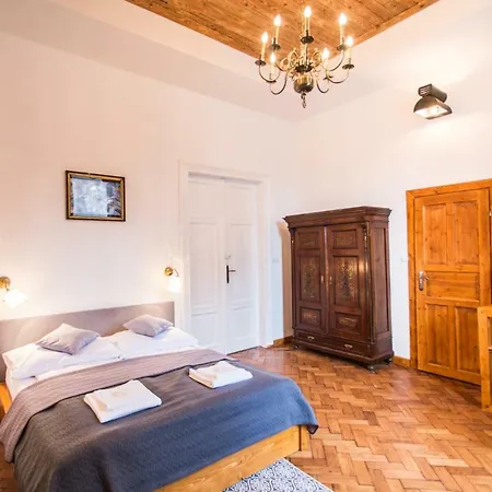 Lovenovsky * קרקוב