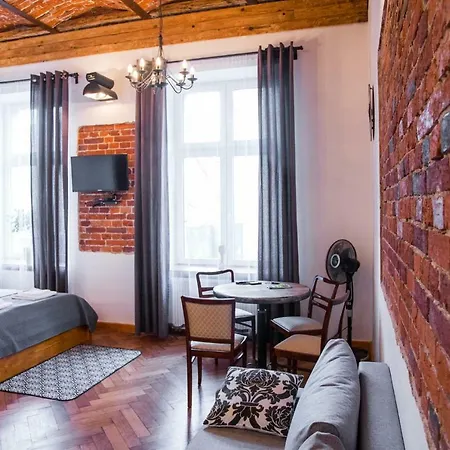 Lovenovsky Apartment *